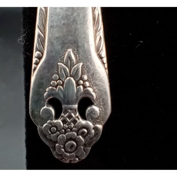 Silverware Earrings Vintage Pair Pierced 1.5 Inch Flower Motif Flatware Jewelry - Picture 3 of 16
